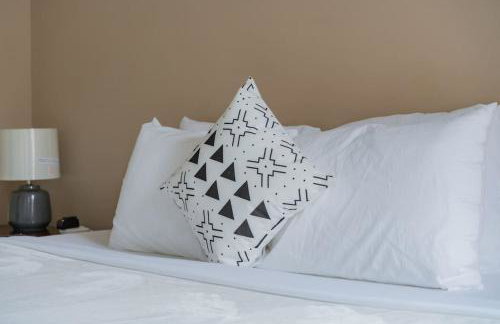 Jungle Book by Jungle House Walkable to High Street Downtown & Short North Near Nationwide Arena OSU & Convention Center Free Parking 5 800 Reviews - Foto 56