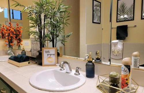 Spacious studio with two queen beds near Beverlywood 5 minutes to Rodeo Drive - Foto 9