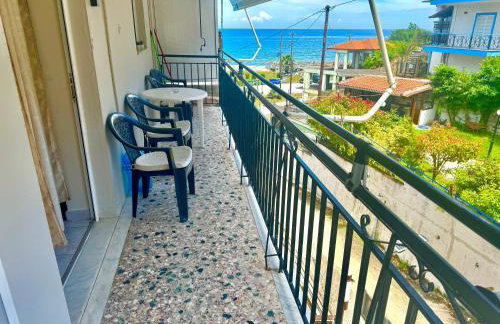 Seaside Apartments & Rooms Kampouri - Photo 11