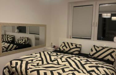 Helle mit Balkon 5 Minuten zum Pool 60q central ,otopark ,Netflix - Foto 13