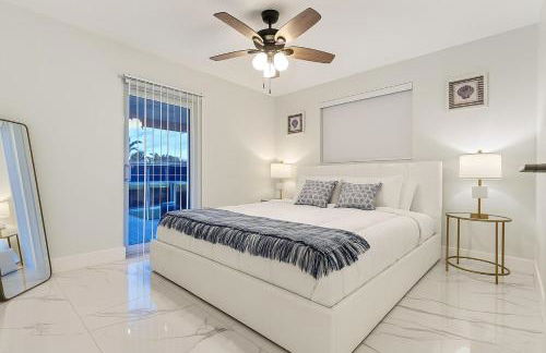 Waterfront HotTub Steps from the Airport Boat Slip - Foto 21