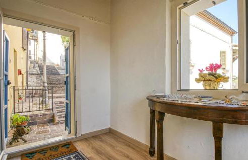 Amazing Home In Belvedere Fogliense - Foto 18