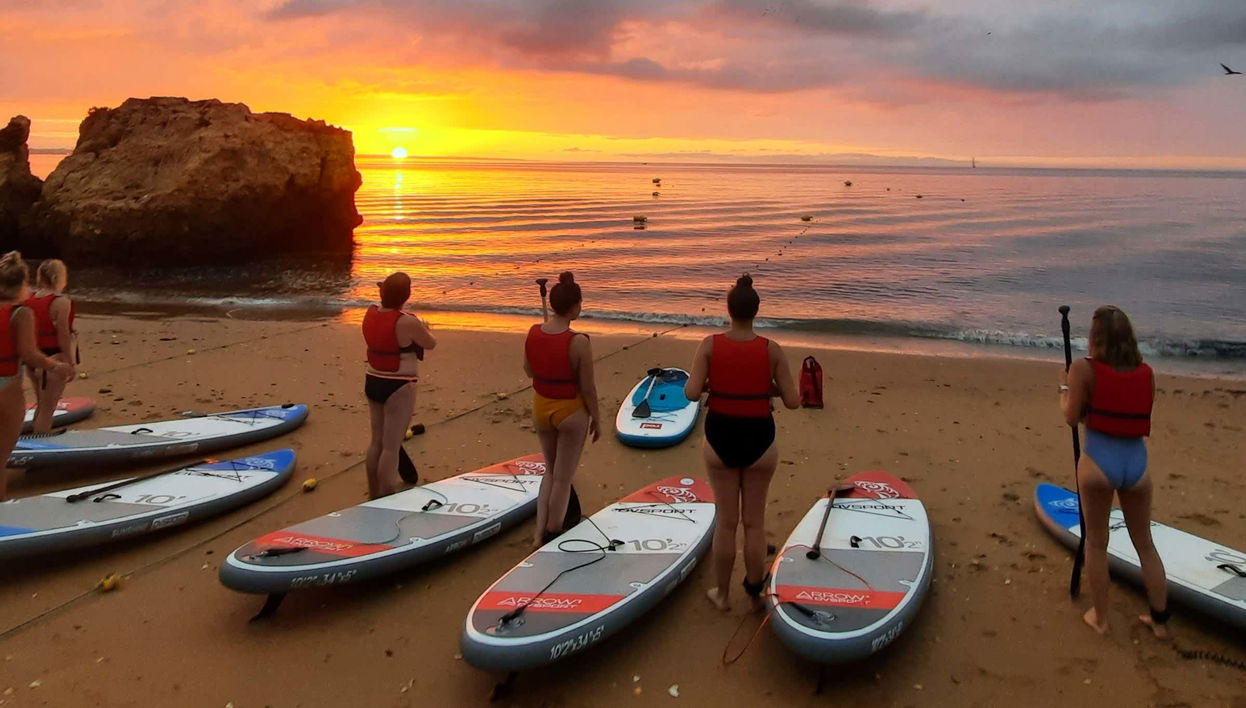 Ponta da Piedade Sunrise Paddleboard Tour - Foto 1