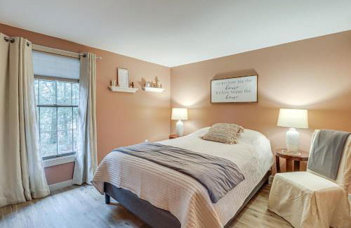 Peaceful Pocono Gem! Cabin 6 Mi to Dtwn Jim Thorpe - Foto 13