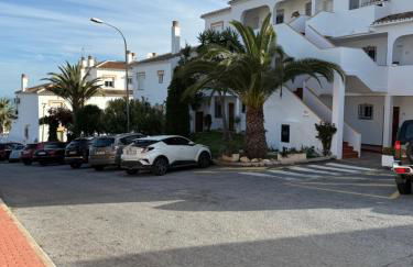 Apartamento Florkin vacacional acogedor recién reformado con vistas al mar - Photo 51