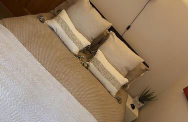 The Ramblers Rest - whole apartment - pet friendly - close to amenities and walks - Photo 11