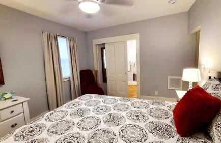 1860 House In the Heart of Downtown - Foto 21