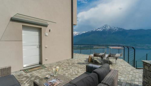 Blooms by the Lake by Rent All Como - Foto 3, Other