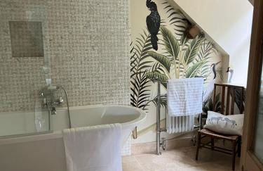 The Pink House - Photo 28