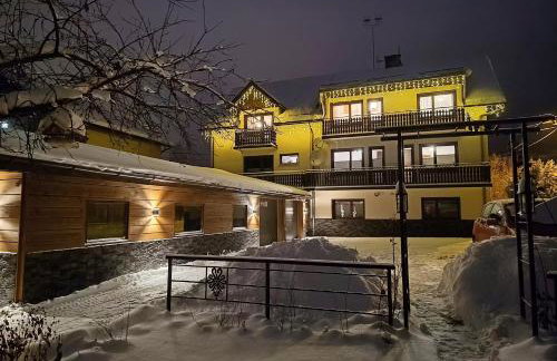 Pokoje i apartamenty u Sabiny - DOSTĘP DO JACUZZI TYLKO W WYBRANYCH OPCJACH sprawdź poniżej szczegóły rezerwacji - Photo 25