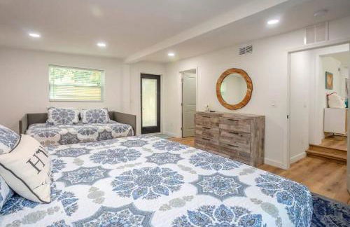 Casablanca in The Hghts-Hot Tub Bikes Chill Vibes - Foto 20