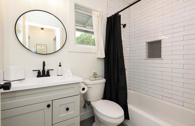 Cozy Apartment in Atwater Village - Photo 20