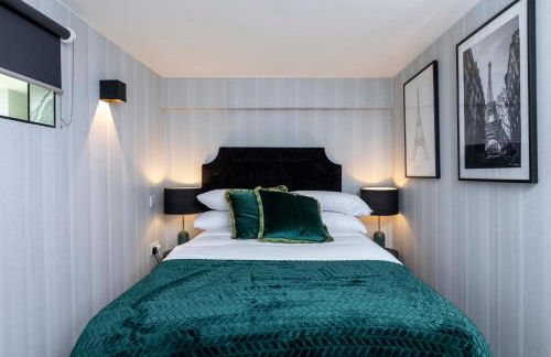 Palm Tree House Apartments - Photo 64