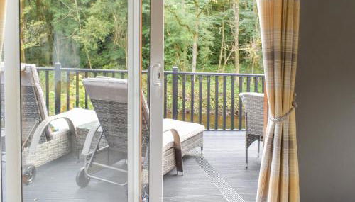 Devin Lodge - Photo 4