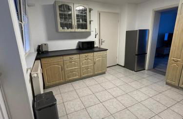 Schönes 4-Zimmer Appartment, WLAN, Küche, BAD - Foto 6