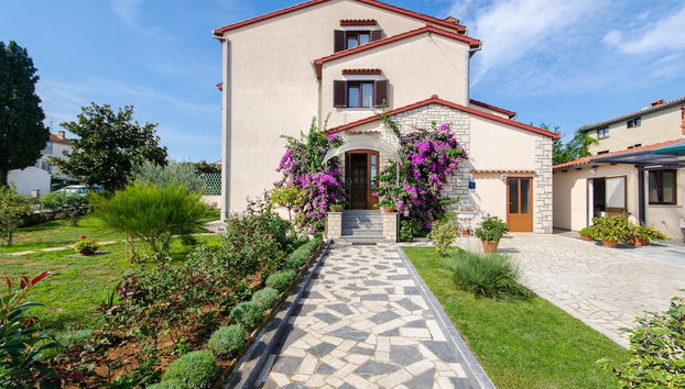 Apartments Bungavilia - Foto 2, Entrada interior