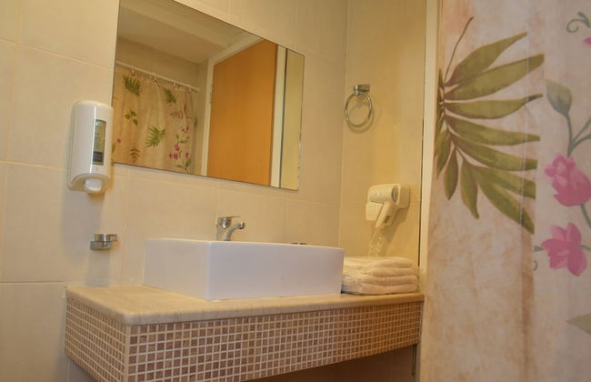 Bristol Sea View Apartments - Photo 43