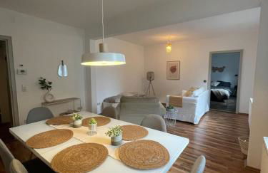 Modern & cozy 4-room apartment with charm - Foto 1