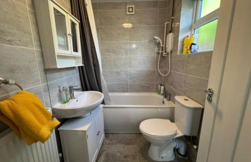 Cosy home near NEC, BHX Bullring & Solihull - Foto 15