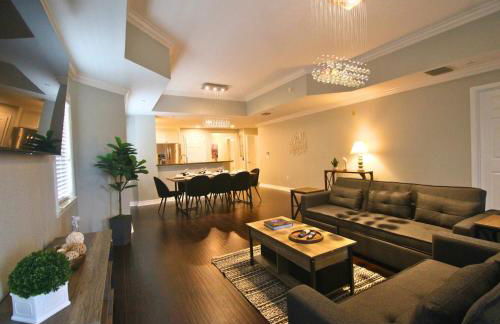 Luxurious 3-Bedroom Condo in Reunion Resort - Foto 2