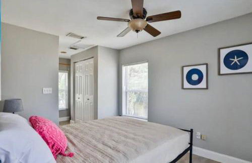 Summer Sands Lodge Unit 2 - Photo 3