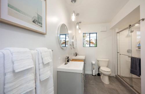 The Coastal Retreat Scenic Harbor Ocean Views Walk to Beach Restaurants - Foto 34