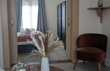 La Maison des Potiers avec Terrasse et Parking - Foto 21