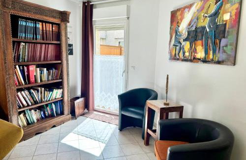 Gite en 3 épis de plain-pied, 2 chambres, climatisé, terrasse, jardinet et parking, très calme - Foto 13