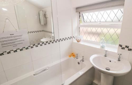 Sunnyside Cottage - Photo 9