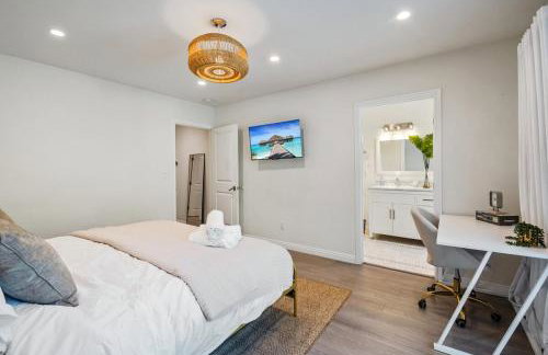 Charming Encino Retreat with Pool - Foto 46