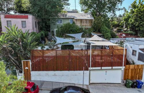 Silver Lake Cozy Getaway - Photo 1