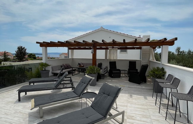 Remarkable 4-bed House in Kaštel Novi - Foto 30