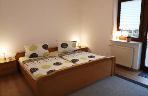 Ebenerdige Ferienwohnung mit großer Terrasse in der Nähe des Waldes, zum wohlfühlen - Foto 16