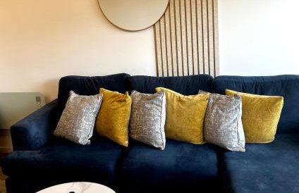 Chic 2-bed Flat - Coop Live & Ethiad - Foto 3