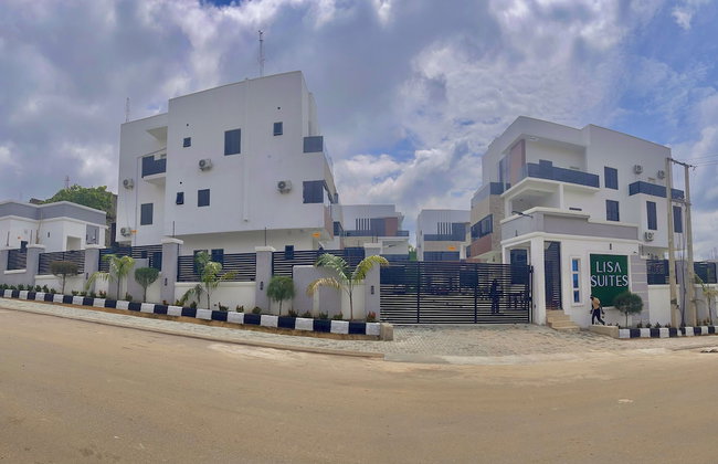 Lisa Suites - Photo 47