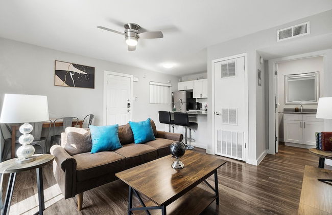 Stylish 1BR Near UT Highland Evonify - Foto 18