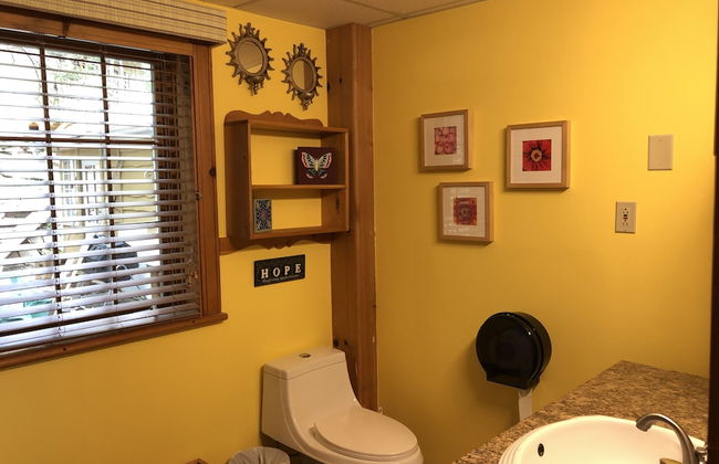 Chimo Cottage - Photo 25