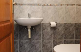 Apolo Apartments - Pool & Garden Retreat - Foto 27