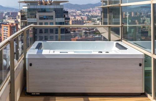 Penthouse Duplex with Epic Views - Photo 33