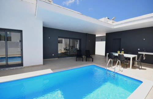 Sunny Villa Near Óbidos w Beaches - Foto 1