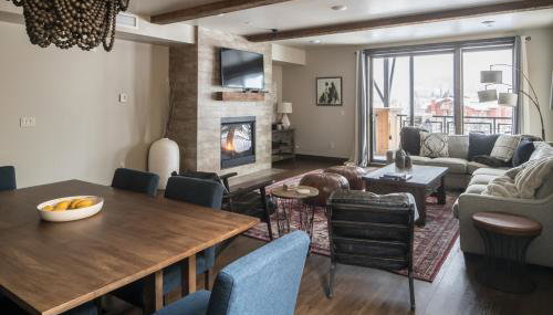 Mountain Lake Condo - Unit 401B - Photo 5