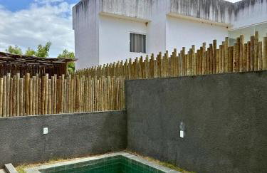 MHV Milagres - Studio Guadalupe 05, quarto e sala privativo a poucos metros da Praia do Marceneiro - Foto 14