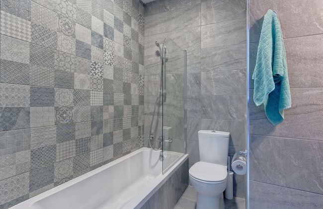 Marvellous 2 Bedroom Apartment by the Sea - Foto 12