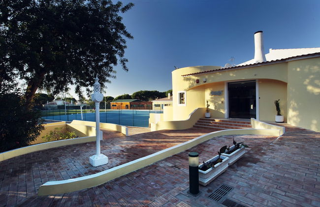 Browns Sports Resort - Foto 2