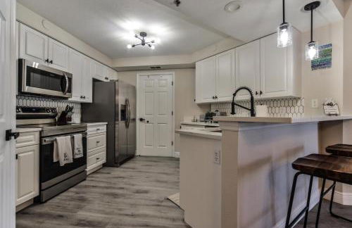 Stunning 2 Bedroom 2 Bath Oceanwalk Condo - Foto 10