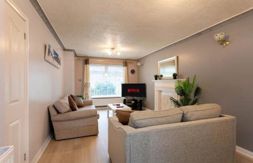 Woodhouse Stays for Contractor and Family Stay, Free Parking, Fast WiFi - Foto 1
