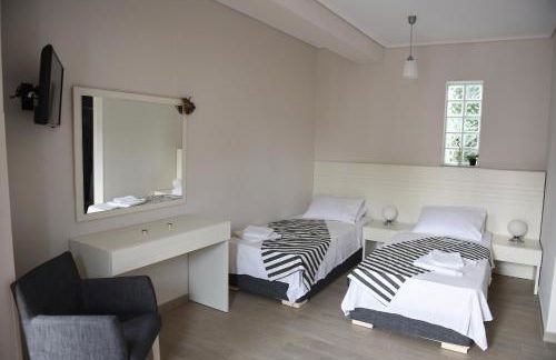 Victoria Studios - Photo 53