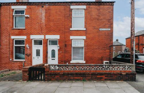 Modern 3-Bedroom Home in-Steps from Crown Point - Foto 46