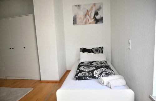 Sehr große Ferienwohnung, Apartment in Kaiserslautern WeHome Classic - Photo 26