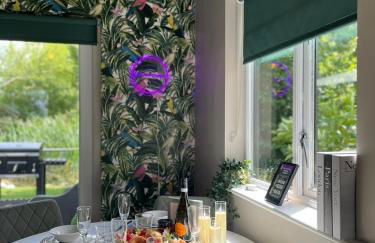 Oakwood Lodges with Hot tubs York - Foto 14